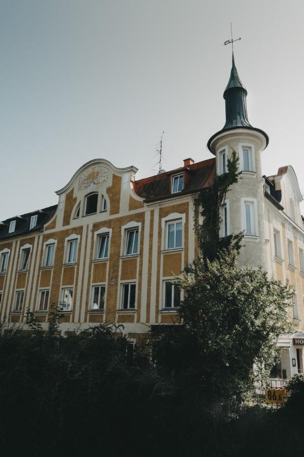 Hotel Hartmann Fuerstenfeldbruck Exterior photo