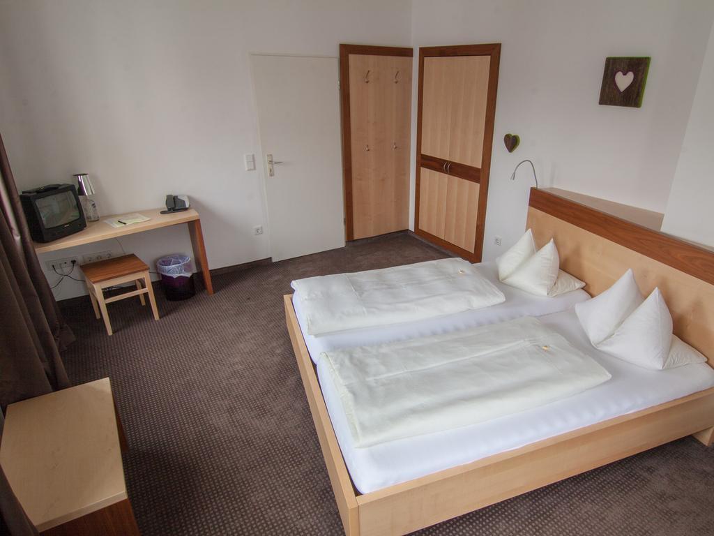 Hotel Hartmann Fuerstenfeldbruck Room photo